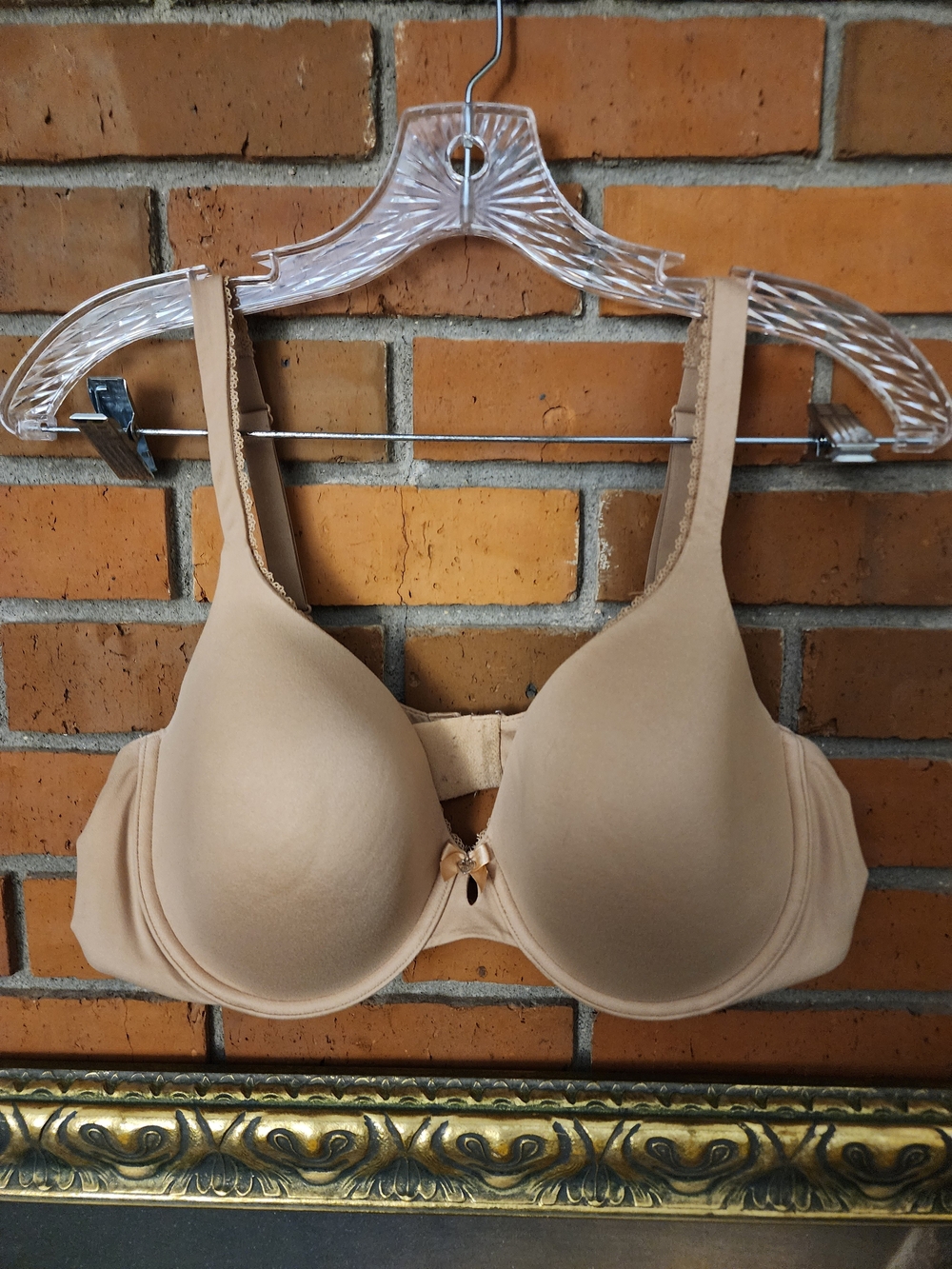 Victoria's Secret Perfect Coverage Beige Bra 40C - Picture 2 of 10